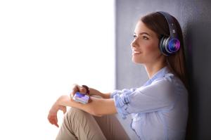 Defender - Vezeték nélküli sztereó headset FreeMotion B545